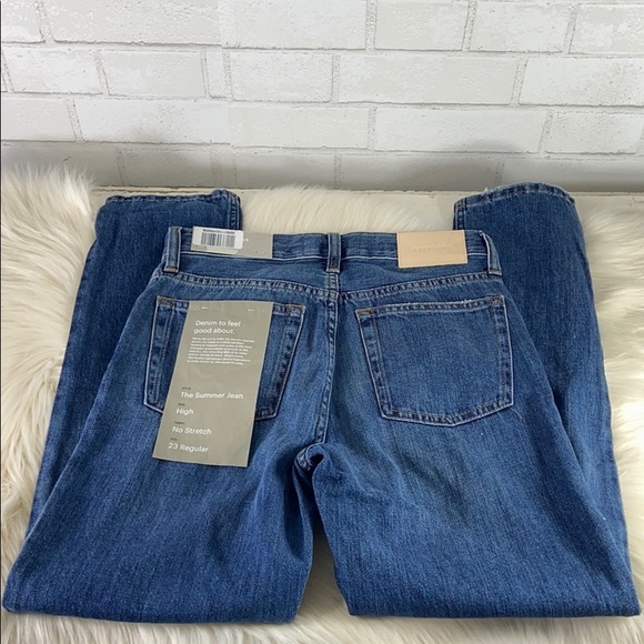 Everlane NWT Relaxed Straight Leg Distressed Jeans - Picture 11 of 16